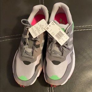 Yung-96’Grey shock pink’